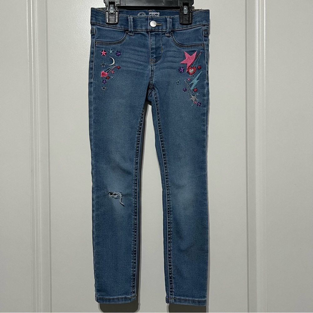 Wonder Nation Girls Jeggings W/ Stars & Hearts Embroidery Detail in Medium Wash